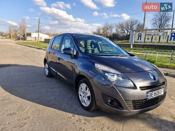 Авто Renault Scenic 2011 № 8685876