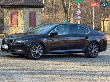 Авто Skoda Superb 2016 № 8686034