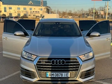 Авто Audi Q7 2017 № 8686043