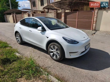 Авто Tesla Model Y 2020 № 8686044