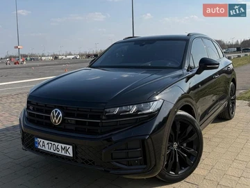 Авто Volkswagen Touareg 2023 № 8686073