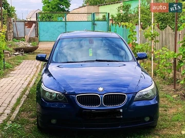 Авто BMW 5 Series 2004 № 8686155
