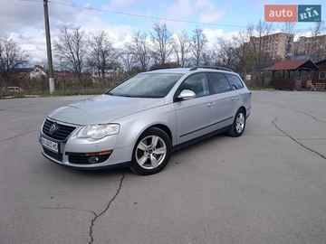 Авто Volkswagen Passat 2010 № 8686164