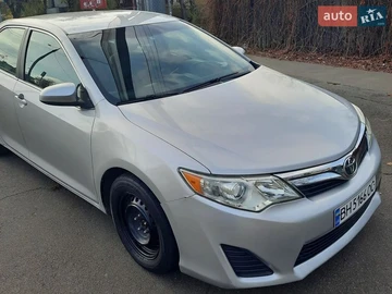 Авто Toyota Camry 2013 № 8686333
