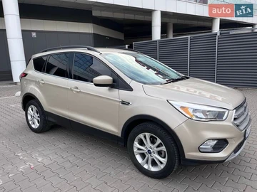 Авто Ford Escape 2018 № 8686384