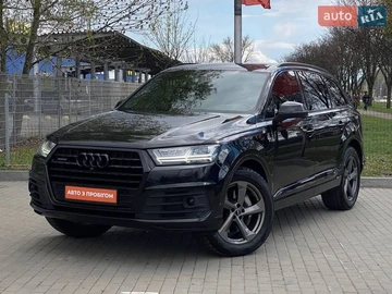 Авто Audi Q7 2018 № 8686443