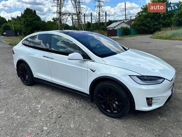 Авто Tesla Model X 2019 № 8686448