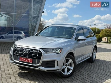 Авто Audi Q7 2022 № 8686453