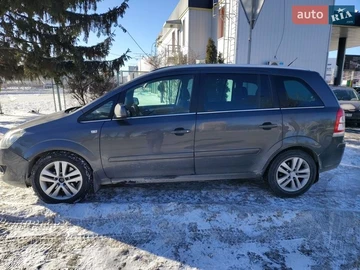 Авто Opel Zafira 2011 № 8686492