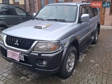Авто Mitsubishi Pajero 2004 № 8686506