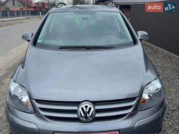 Авто Volkswagen Golf Plus 2008 № 8686509