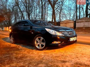 Авто Hyundai Sonata 2010 № 8686637