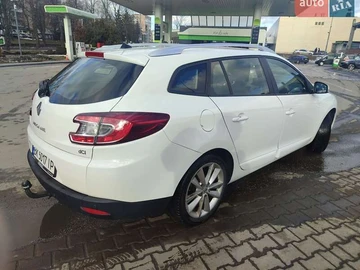 Авто Renault Megane 2015 № 8686679
