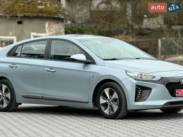 Авто Hyundai Ioniq 2018 № 8686710