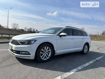 Авто Volkswagen Passat 2016 № 8686724