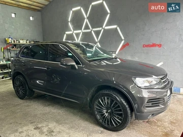 Авто Volkswagen Touareg 2011 № 8686942