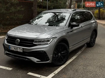 Авто Volkswagen Tiguan 2021 № 8686960