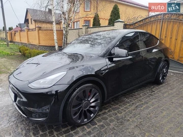 Авто Tesla Model Y 2024 № 8686968