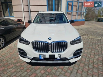 Авто BMW X5 2023 № 8686995