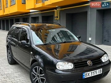 Авто Volkswagen Golf 2000 № 8687030