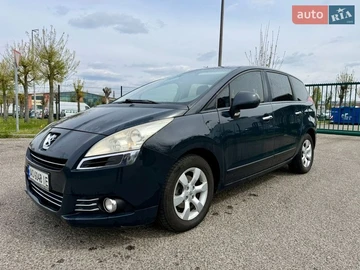 Авто Peugeot 5008 2010 № 8687231