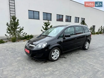 Авто Opel Zafira 2012 № 8687247