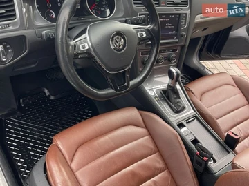 Авто Volkswagen E-Golf 2014 № 8687273