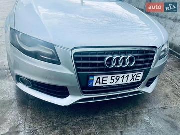 Авто Audi A4 2010 № 8687291