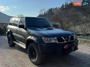 Авто Nissan Patrol 2000 № 8687452