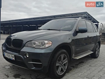 Авто BMW X5 2012 № 8687501