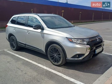 Авто Mitsubishi Outlander 2020 № 8687511