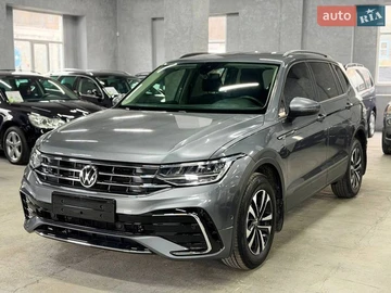 Авто Volkswagen Tiguan 2023 № 8687516