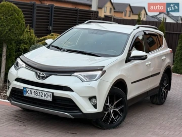 Авто Toyota Rav4 2017 № 8687687