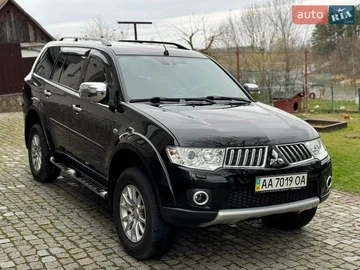 Авто Mitsubishi Pajero Sport 2013 № 8687707