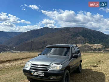Авто Chevrolet Niva 2006 № 8687754