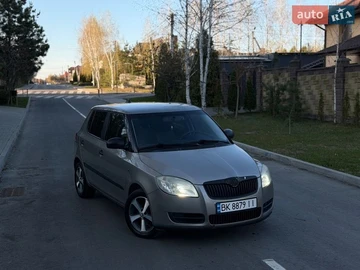 Авто Skoda Fabia 2009 № 8687924