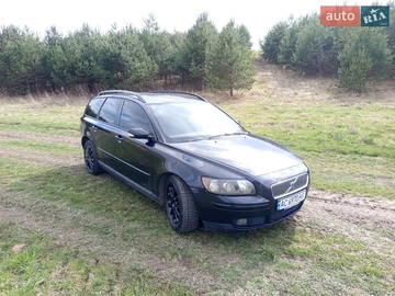 Авто Volvo V50 2004 № 8687949