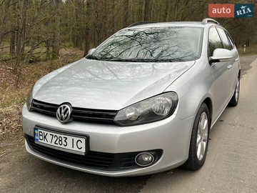 Авто Volkswagen Golf 2010 № 8688062
