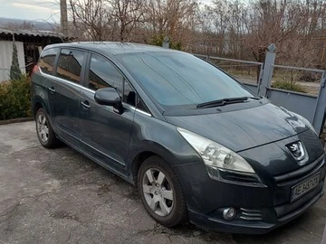 Авто Peugeot 5008 2010 № 8688074