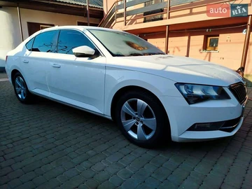 Авто Skoda Superb 2016 № 8688314