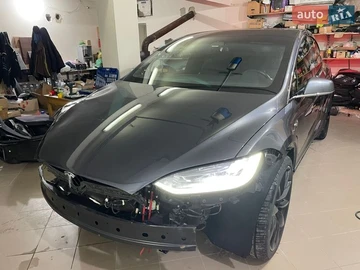 Авто Tesla Model X 2018 № 8688473