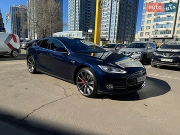 Авто Tesla Model S 2015 № 8688507