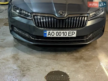 Авто Skoda Superb 2019 № 8688510