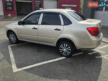 Авто ВАЗ 2190 Granta 2013 № 8688636