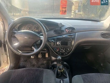 Авто Ford Focus 1999 № 8688637