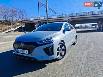 Авто Hyundai Ioniq 2018 № 8688668