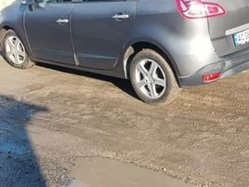 Авто Renault Scenic 2011 № 8688755