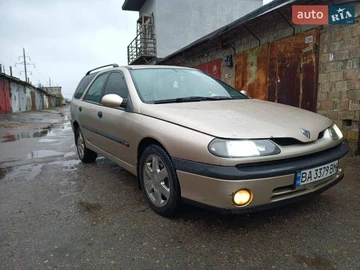 Авто Renault Laguna 2000 № 8688915