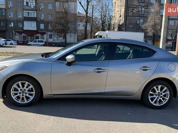 Авто Mazda 3 2015 № 8689068