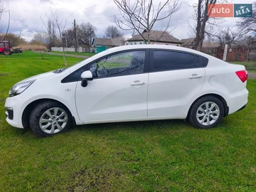 Авто KIA Rio 2015 № 8689250